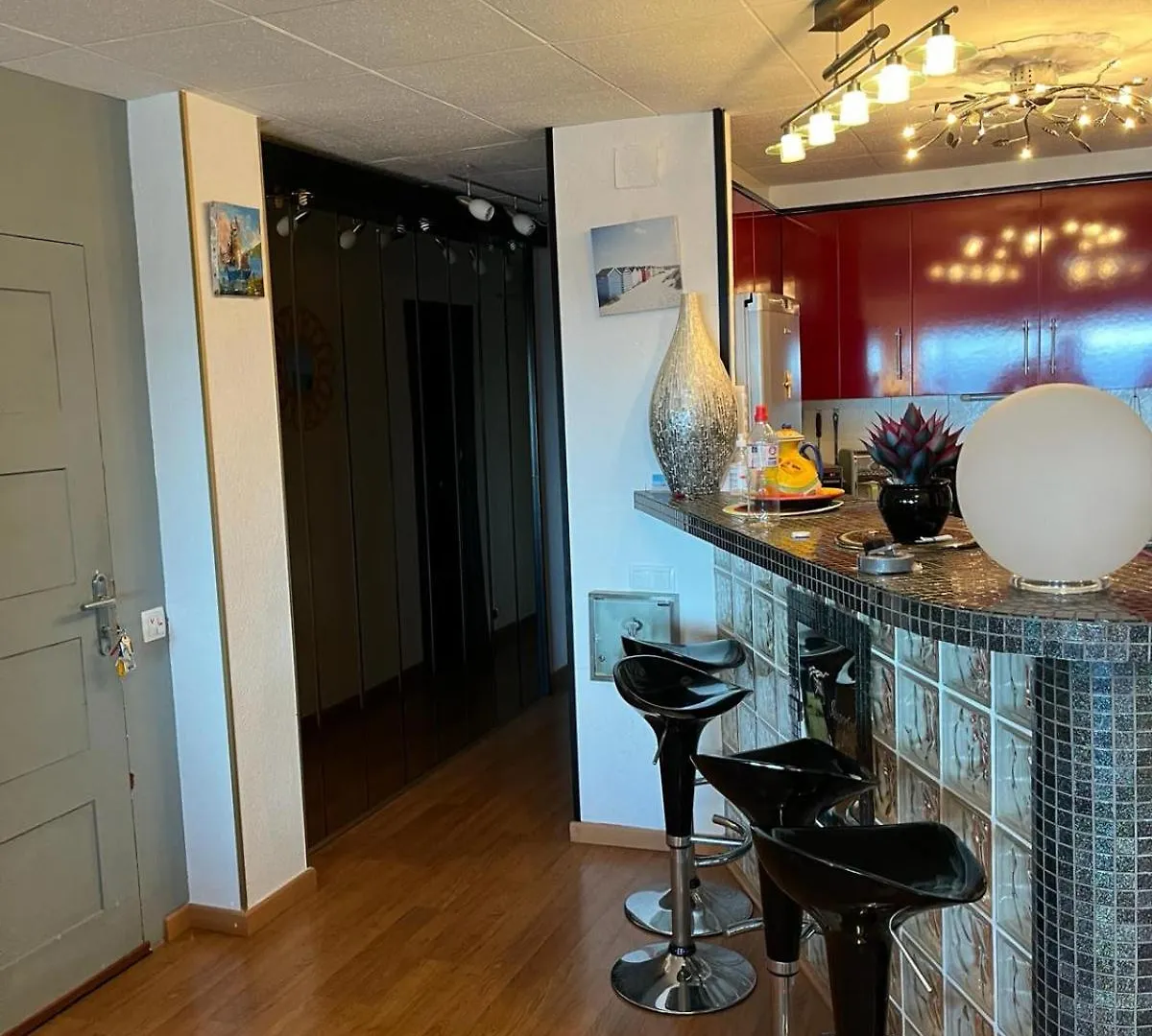 Veuras El Mar - Apartamento Sobre El Mar Dallas Roses