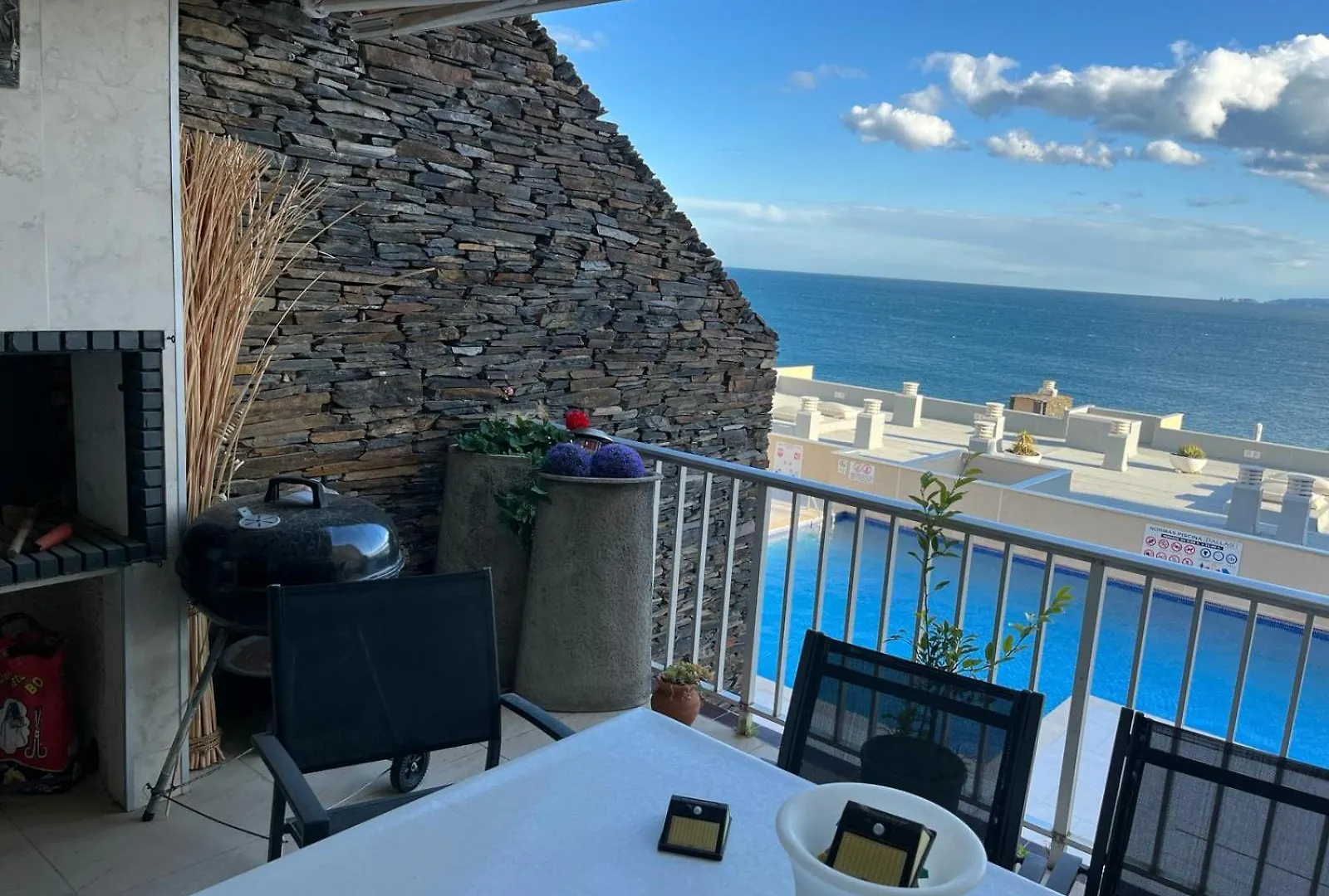 Veuras El Mar - Apartamento Sobre El Mar Dallas Roses Apartment